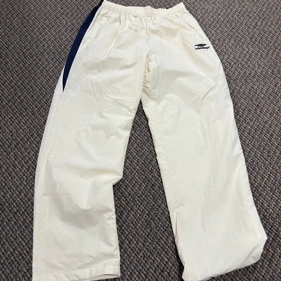 white windbreaker/track pants - Picture 1 of 2